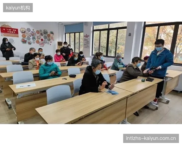 交互式直播界面设计愈发复杂，对于不擅长使用智能设备的老年观众群体构成了显著的操作障碍，技术进步不应以牺牲部分群体的观赛权利为代价